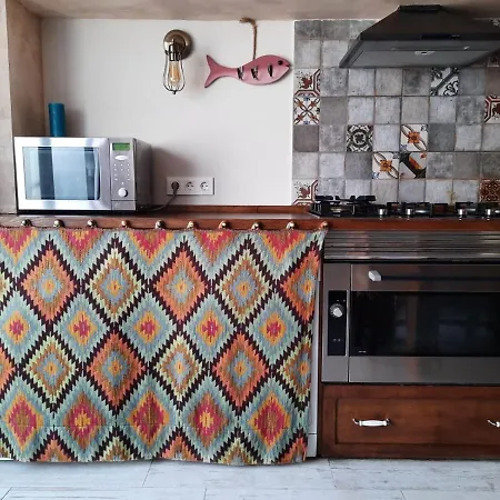 Un Vacacional Con Detalles De Un Hogar Apartment Mairena del Aljarafe